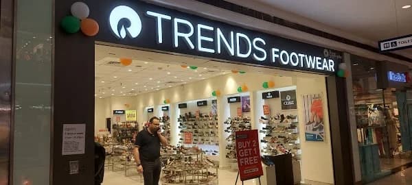 Trends Footwear logo