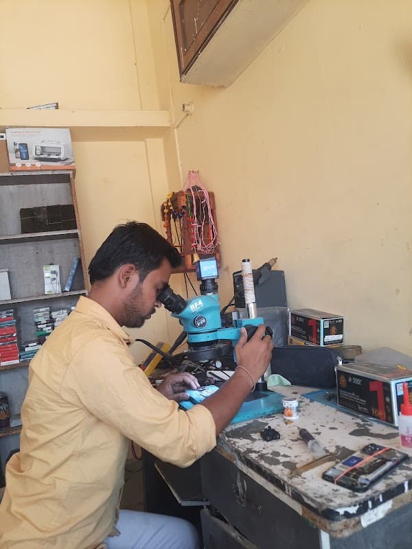 Shree Vinayak Mobile Accessories logo